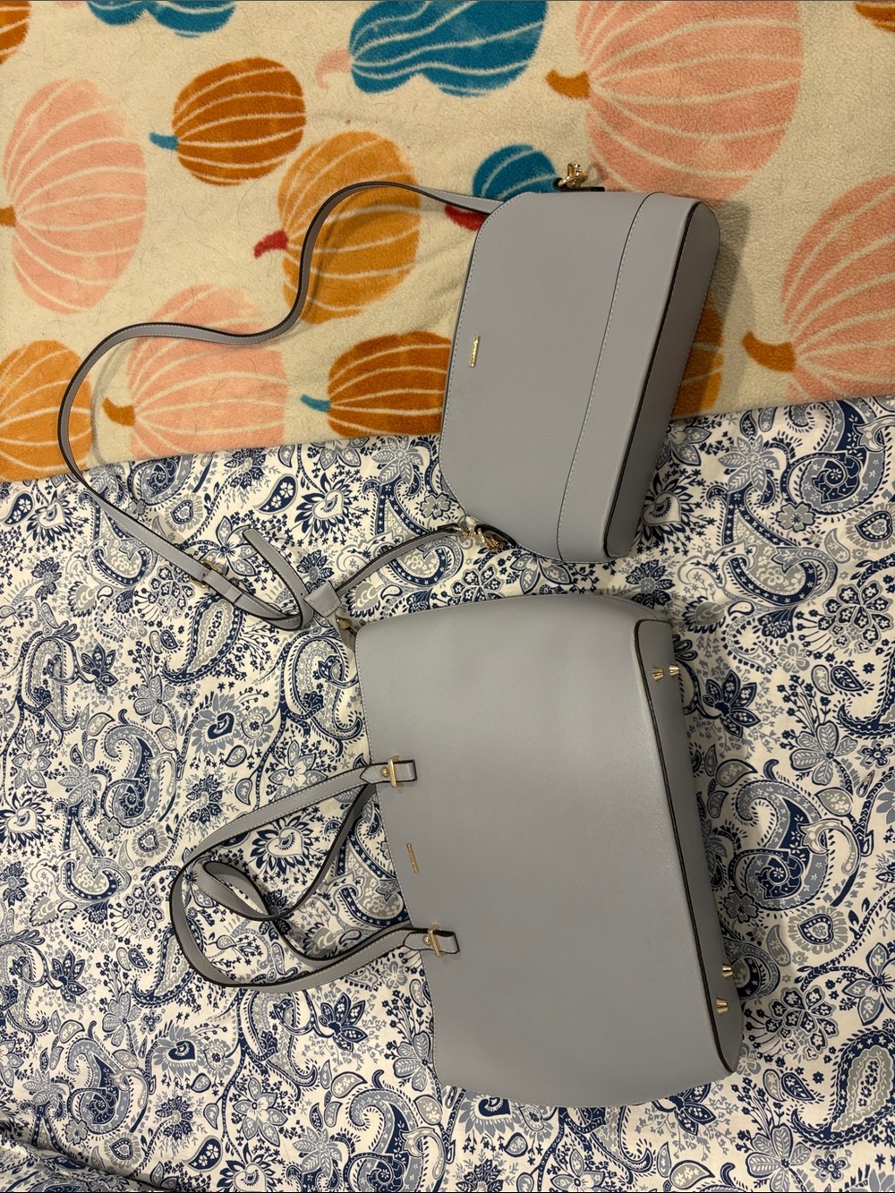 Light Gray Women’s Tote and Crossbody Bag Set - Modern Everyday Carry